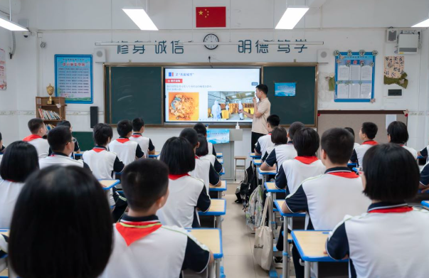 实施中考高考归纳变革构建有利于学生健康成长的人才培养系统 实施中考高考归纳变革构建有利于学生健康成长的人才培养系统